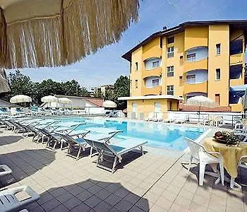 Hotel & Residence Parador Cesenatico 3*,  Italy